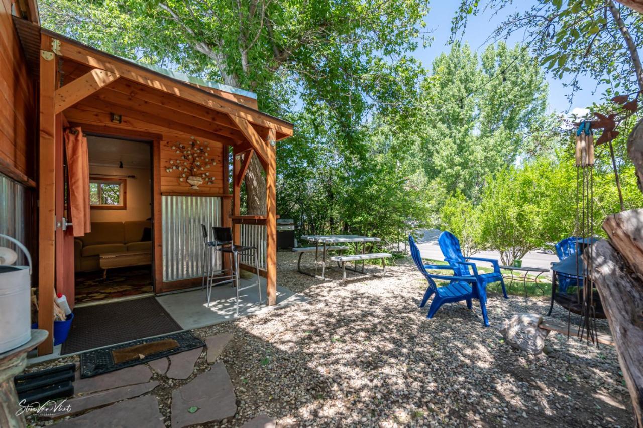 Lava Hideout Cabins Lava Hot Springs Exterior foto